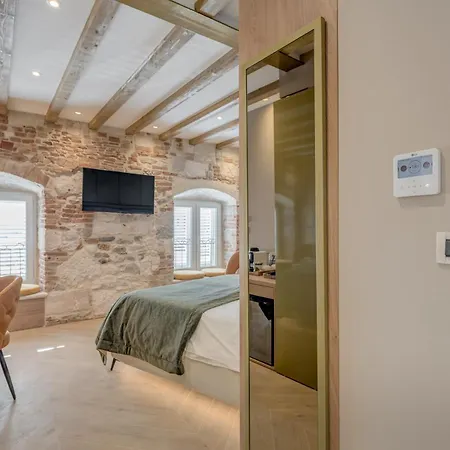 Guest house Grand Palace Luxury Retreat - Tale Of The Sea Split